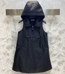 Robes décontractées basiques Chemise de créateur Femmes robes à capuche tenue décontractée d'été nouvelle mode combinaisons surdimensionnées noir haute qualité SML 45LQ
