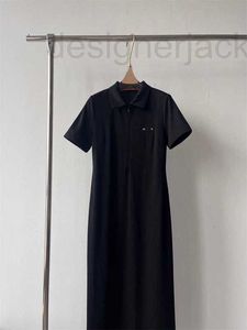 Basic Casual Jurken Ontwerper Zomer Nieuw Licht Volwassen Stijl Sexy tailleomslag Heupen Tonen Dunne elastische polohals Jurk met korte mouwen voor dames X90W