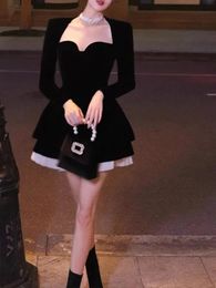 Vestidos casuales básicos elegantes para mujeres de manga larga estilo francés vestido vintage fiesta delgado mini sólido fairycore 2023 otoño invierno 231219