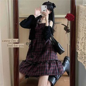 Robes décontractées de base Jupe à bretelles gothique Lolita Jupe à carreaux pour femmes Robe ample et fine 2023 Nouveau japonais Kawaii Mode Casual Ourlet à volants Jupeéphémère