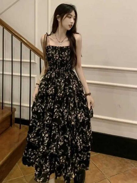 Robes décontractées de base GUILANTU Y2K KOREAN STYLE ONE PIÈCE Robe de floral Femmes Vintage Elegant Ealhered High Taist Black Long Slip Fairy Robes Summer YQ231222