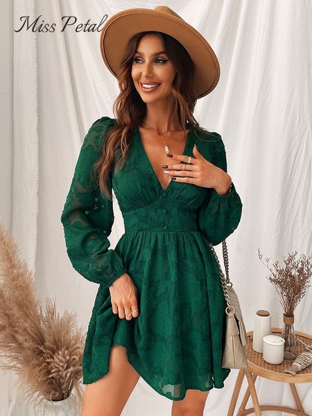 Robes décontractées de base MISS PETAL Plunge ALine Mini robe femme vert sexy manches longues fête 2023 printemps automne femme robe d'été 230825