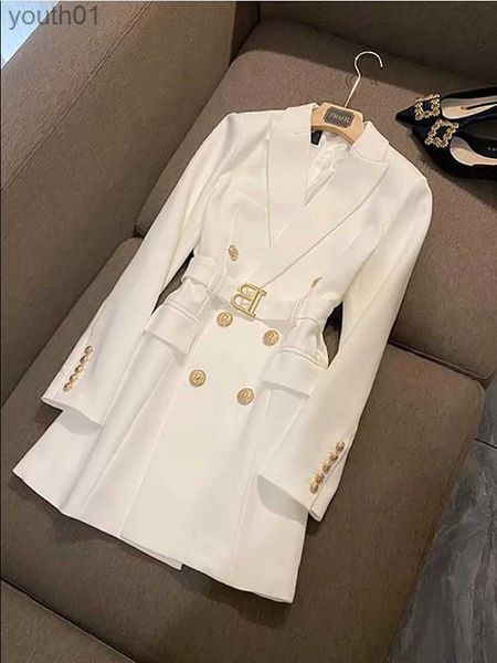 Robes décontractées de base Bureau Lady Blazer Double Blazer Robe Femmes Printemps Notched Long Manche Blanc Black Mini Vestidos YQ240402