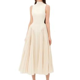 Grundlegende Freizeitkleider QHZ Designer Runway Fashion Langes Kleid für Damen Ärmelloses Vintage-Hochwertiges Strick-Spleiß-Plissee-elegantes Maxikleid 230706