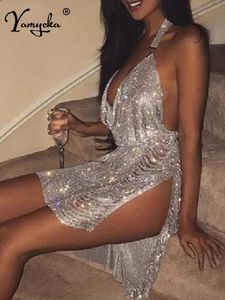 Basic Casual Jurken Sexy Bling Metalen body chain zomerjurk vrouwen Luxe feest Glitter Nachtclub Backless diamant Mini jurken vestidos 230704