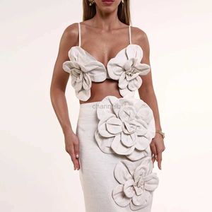 Basis Casual jurken Solid Color Flower Beach Jurk Suspender Split Bikini 2024 Trend voor dames feestpool Jurk High Taille Design Swimsuit 240419