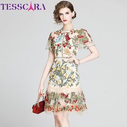 Vestidos casuales básicos TESSCARA Mujeres Vestido de malla bordado de lujo Festa Fiesta de boda elegante de alta calidad Robe Femme Vintage Floral Designer Vestidos 230719