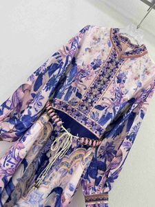 Robes décontractées de base La robe imprimée a un fort sentiment de luxe dans l'ensemble 240304