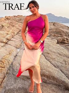 Vestidos casuales básicos TRAF 2023 Mujer de verano Gradiente rojo y morado Vestido largo encaje sin espalda Midi Vestidos para la moda de la playa Elegantl2404