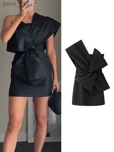 Basic Casual Dresses TRAF 2024 Damesfeest Mini-jurk geplooDed One-Shoulder Bow Elegant Mouwess For Women Fashion Black Club YQ240328