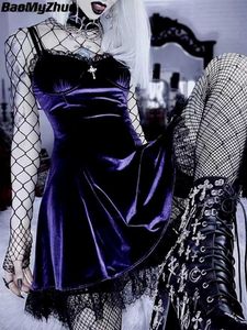 Robes décontractées de base Velours gothique Sexy noir mini robe femmes Vintage Spaghetti sangle taille haute robes esthétique élégante Goth Party Club robe LST230904