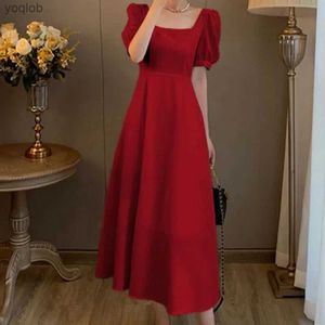 Robes décontractées de base Femmes Red Puff Sleeve Robe Elegant Collar carré A-Line Robes décontractées Robe de mariée Solide Vestidos pour femmes 2023 Summerl2403