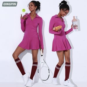 Robes décontractées basiques Robe de tennis de sport pour femmes Nude Fitness Manches longues Col haut Badminton Sports Jupe Robe de tennis Femmes 230603