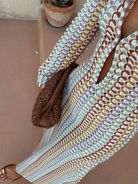 Robes décontractées de base Femmes Slim Fit Crochet Long Mirure avec manches longues Col à coude en V Deep Spil et élégant jupe longue J240222