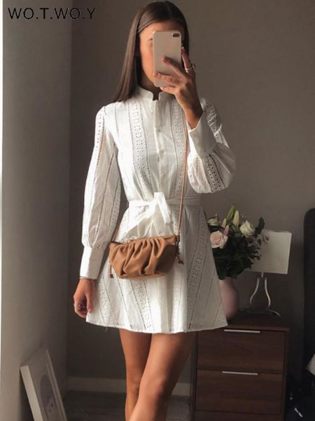 Robes décontractées de base WOTWOY Elagant dentelle évider blanc Dres printemps été à manches longues coton Mini femme ceintures Patry Vestidos 2023 230720