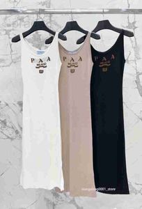 Robes de base Designer Milan Womens imprimer la mode Robe en lambeaux Femmes sans manches longues Long-Skirts Vintage Blouse Long-Skirt Dame Outwears Channel Tops FS7O