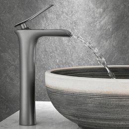 Robinet de lavabo Robinet cascade gris Robinet de salle de bain en laiton Or Robinet de lavabo de salle de bain Mitigeur Robinet d'évier blanc chaud et froid