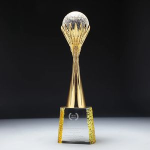 Basketbal Golf Metal Trophy Crystal Aangepaste volleybalvoetbal Tennis Sports Games Caned Gold Silver Bronze Crystal Trophy 240428