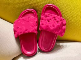 Basketbalschoenen Designer Slipper Dames Merken Open Toe Flip Flop Sandals Zomer klassieke mode Fashion Flat Anti-Skid Slippers Beach Comfortabel