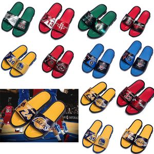 Basketball Star Sports Sports Slippers Marque Designer Hommes Sandales en caoutchouc Beach Slide Slide anti-slip Flops Chaussures de plein air Intérieur Taille de haute qualité Taille 40-45