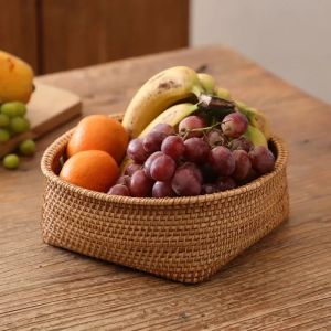 Paniers portables Panier tissé rotin de stockage de fruits de fruits Snack Snack Squack Bottom Tray Planchets de plantes tissées pour l'organisation de la fibre végétale Nouveau