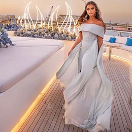 Bateau Mermaid Lange bruidsmeisjesjurken Side Split Pearls verlovingsfeestjurken met Capel Boho Maxi -jurk