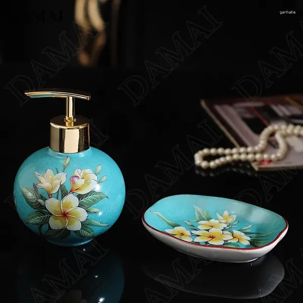 Ensemble d'accessoires de bain, peinture de fleurs chinoises, distributeur de savon en céramique, accessoires de salle de bains ménagers, fleurs peintes, shampoing décoratif d'oiseau