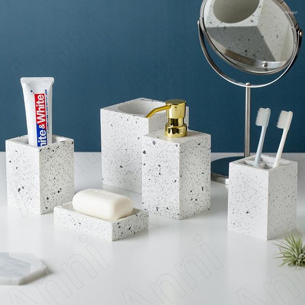 Ensemble d'accessoires de bain créatif bleu Terrazzo peint accessoires de salle de bain en céramique européenne moderne ménage quatre pièces porte-brosse à dents savon