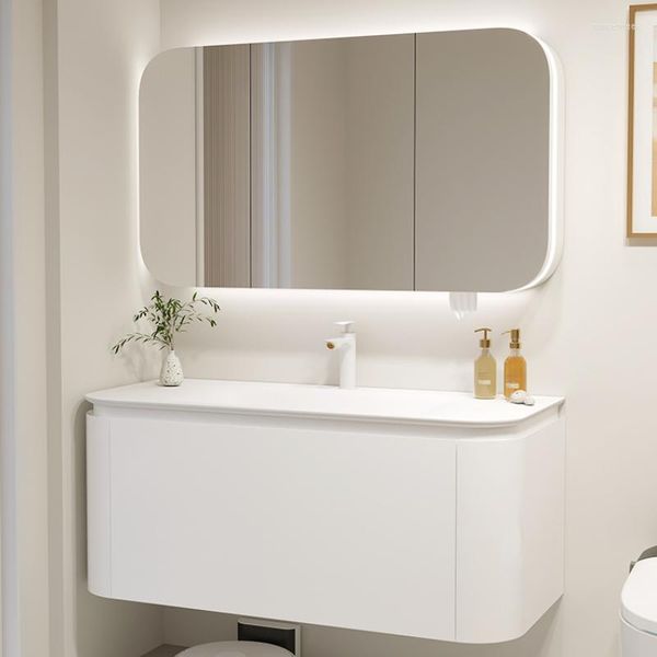 Juego de accesorios de baño, lavabo importado personalizado, lavabo de combinación de armario de baño con sensación de piel de madera maciza pintada