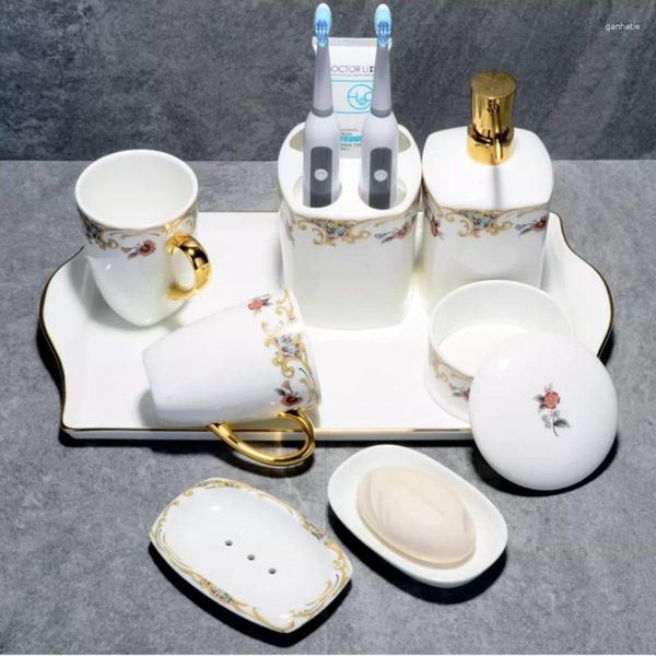 Ensemble d'accessoires de bain, Style européen, tasse de bain de bouche en céramique, porte-brosse à dents, porte-savon, bouteille de Lotion, articles de toilette, accessoires de salle de bains