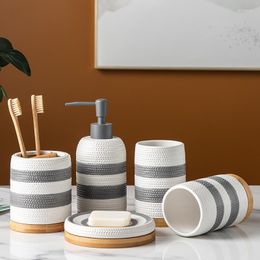 Ensemble d'accessoires de bain rayures peintes à la main produits de salle de bain porte-brosse à dents en céramique distributeur de dentifrice plateau de rangement domestique décoration