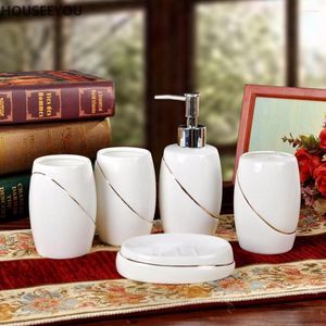 Ensemble d'accessoires de bain de luxe ménage brosse de lavage tasse distributeurs de savon liquide vaisselle porcelaine céramique accessoires de salle de bain 5 pièces/ensemble