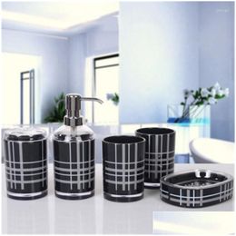 Conjunto de accesorios de baño Taza de boca de acrílico y vidrio nórdico Accesorios de baño Botella de loción creativa Soporte para cepillo de dientes Jabonera Baño Dhkar