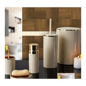 Conjunto de accesorios de baño Accesorios de baño de acero inoxidable Conjunto de 5 uds. Conjuntos de aspecto elegante para encimera Baño Decoración de apartamento Drop Del Dhbir