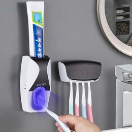 Badaccessoire set tandenborstelhouder automatische tandpasta dispenser stofdichte plakkerige zuigwand gemonteerd squeezer voor badkamer