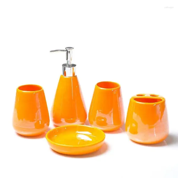 Ensemble d'accessoires de bain WSHYUFEI Céramique colorée cinq pièces Kit de salle de bain accessoires cadeau de mariage porte-brosse à dents distributeur de savon plateau en plastique