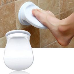 Mattes de bain Mat de sol de salle de bain sans se pencher pour laver les pieds des personnes âgées attachent les lacets et les semelles intérieures