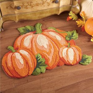 Tapis de bain Tapis en forme de citrouille de Thanksgiving Tapis de porte de bienvenue imitation cachemire antidérapant Paillassons d'automne mignons pour tapis de salle de bain à la maison 230928