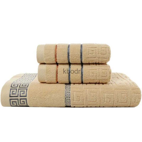 Bath Towel 3PCS Set Ensemble de serviettes en coton géométrique pour salle de bain de luxe 1PCS 70x140cm Serviette de bain 2PCS 35x75cm Serviettes de plage pour le visage et les mains pour adultes YQ240106