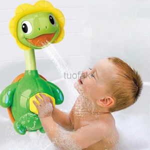 Toys de bain Baby Bath Toys for Kids Duck Turtle Sucker Baby Bath Toys Spray Toys pour enfants à l'extérieur de la piscine Baignoire jouets Sprinkler Douche D240507