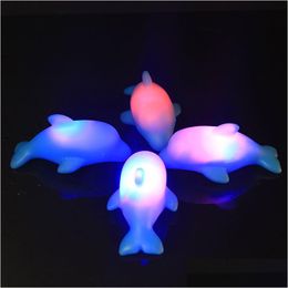 Jouets de bain Bébé Dolphin Light Up Jouet Enfants Eau LED Glowing Enfant Lumineux Plage Piscine Douche Jeu Pour Enfants Cadeaux 221118 Drop Deli Dhde7