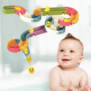 Juguetes de baño Bathhub Toys Baby Bath Track Water Play Toys Enseñe a los niños a jugar DIY Trayectorias giratorias Bathhub Race Running Assembly Trayectoria 230615