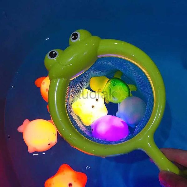 Bath Toys Childrens Bath Toys Induction Eau Player Light-Up Animal Salle de bain Toys Light Net Fishing Turtle Coax Baby D240507