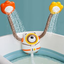 Juguetes de baño Ducha eléctrica Spray de agua Juguetes de baño Kawaii Snail Bear Robot Modelo Aspersor para niños Bebé Baño Bañera Grifo 230131