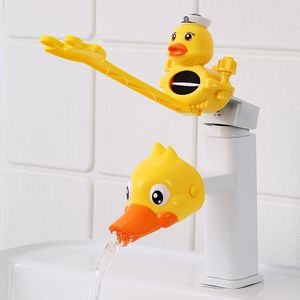 Jouets de bain Extension de robinet pour chambre enfants enfant en bas âge poignée de dessin animé bébé lavage des mains outil évier accessoires pulvérisation d'eau 221118