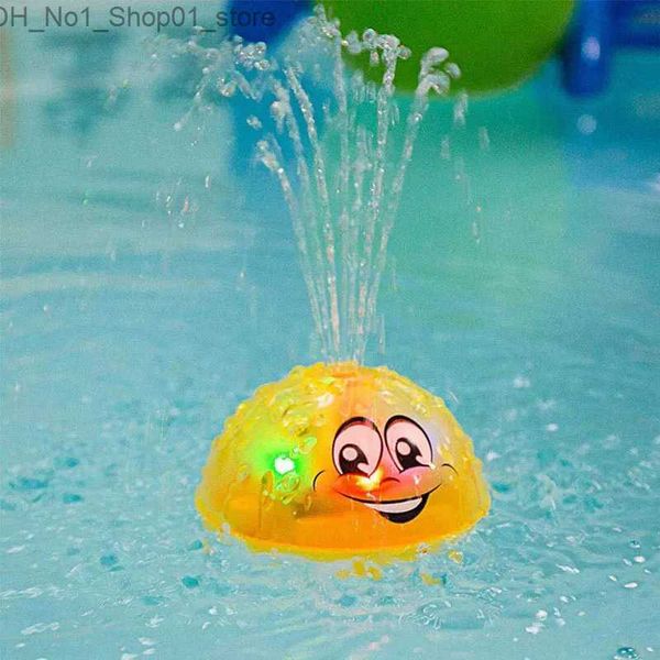 Jouets de bain Boule de pulvérisation d'eau à induction Jouet pour enfants Eau de bain Jouant Jouets Arroseur amusant Lumière électrique Musique LED Cadeau pour enfants VG76 Q231212