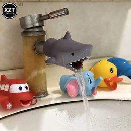 Toys de bain Nouveau robinet animal extension enfants pour bébés enfants aident les mains à laver les mains coulent le robinet d'eau prolongée