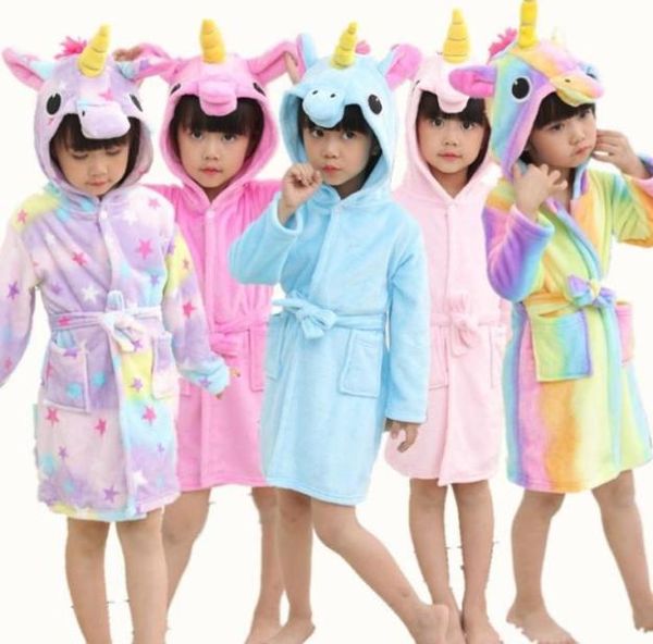 Paintes de peignoir des filles pyjamas enfants bébé salle de bain robe arc-en-ciel à hooodies de motif Unicorn Robes enfants