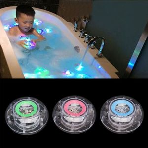 Salle de bain lumière LED enfants couleur changeante balle jouets étanche dans la baignoire bain temps amusant 220531