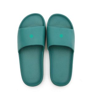 Sandales de salle de bain Eva Oner Proof pour la maison Utilisation de baignoires d'été Bathrooms Bathrooms Mens and Womens Indoor Slippers Gre